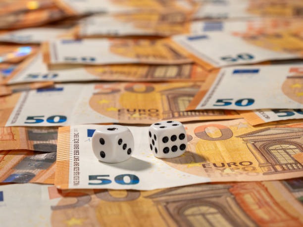 Card values and hand totaling example in Baccarat rules on dgff